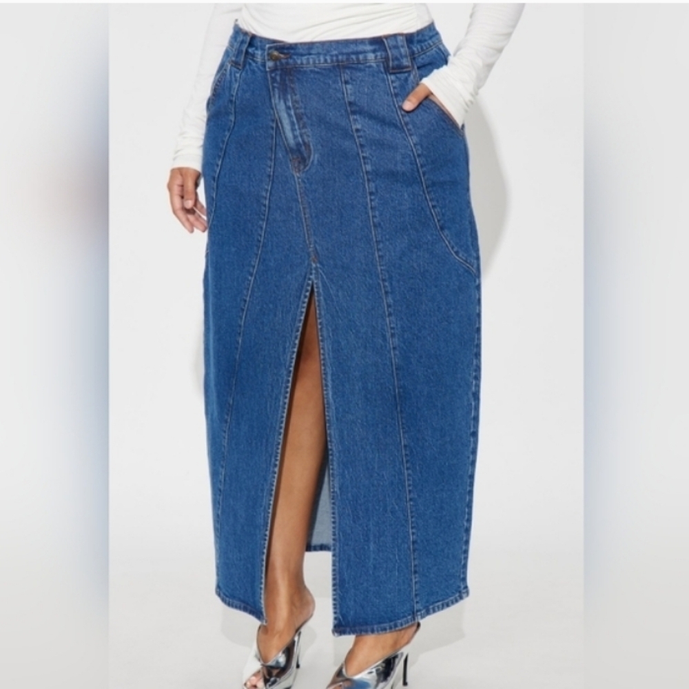 Ladies Fashion Nova Blue Denim Maxi Skirt with Front Slit Sz X-large